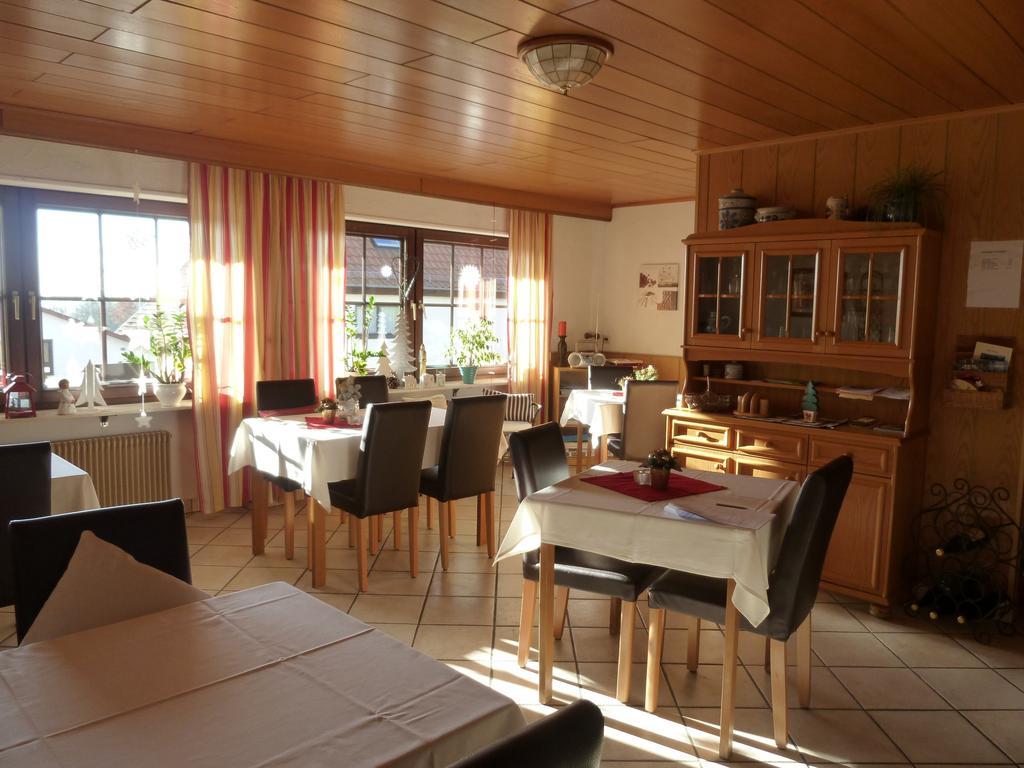 Pension Am Limespfad Hesselbach Esterno foto